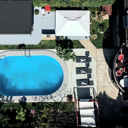 Lux Apartments With Pool Dex Zemun Polje Extérieur photo