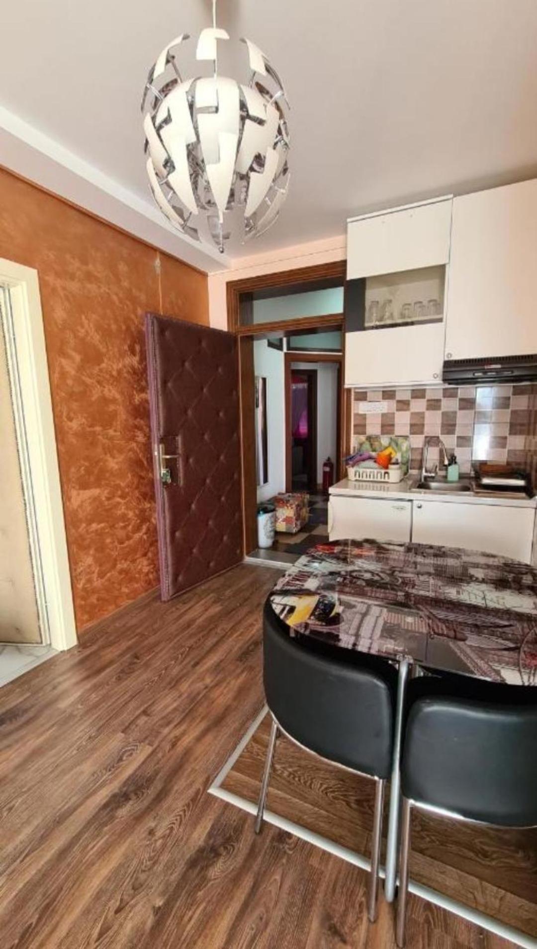 Lux Apartments With Pool Dex Zemun Polje Extérieur photo